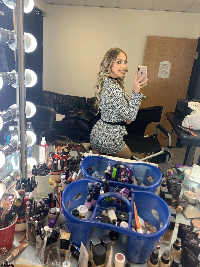 Khloe Kapri [ khloekapri ] Onlyfans leaked photo 1668812 on Hotleaks.tv