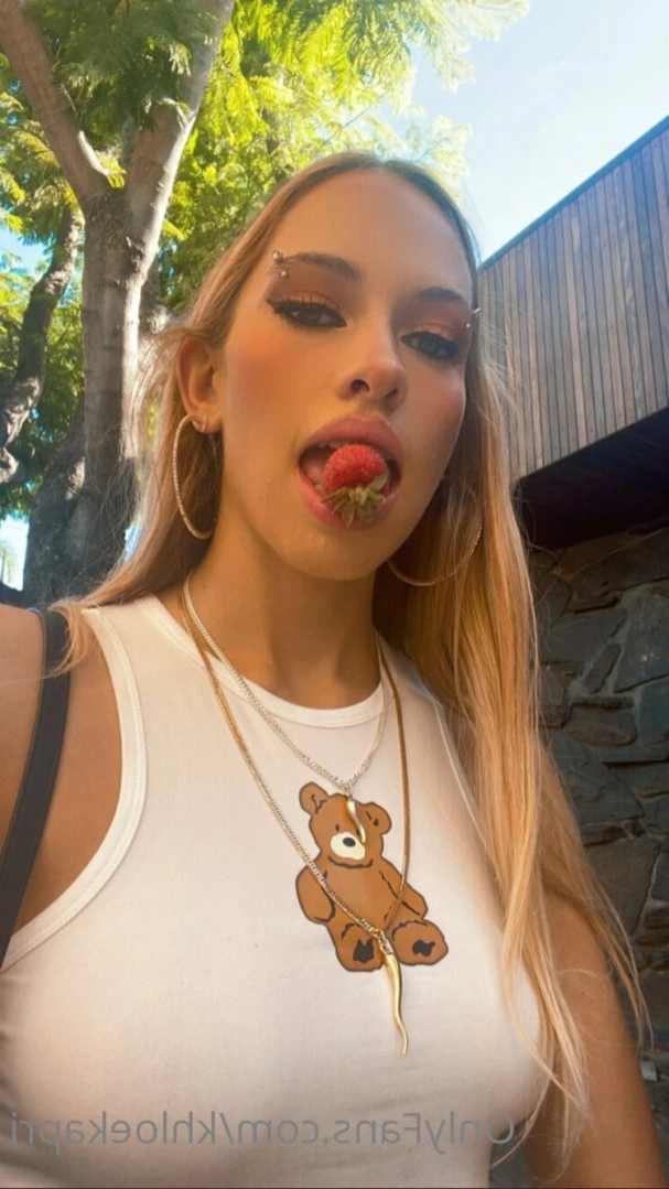 Khloe Kapri [ khloekapri ] Onlyfans leaked photo 14956569 on Hotleaks.tv