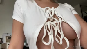 10693168