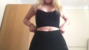 1915661