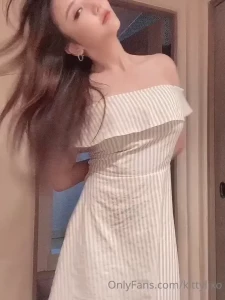 1915731