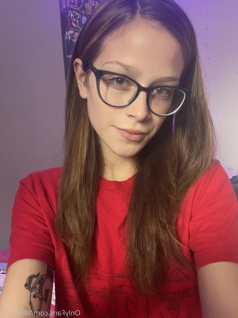 Lilly💜 [ lillyspunk ] Onlyfans leaked photo 13978664 on Hotleaks.tv