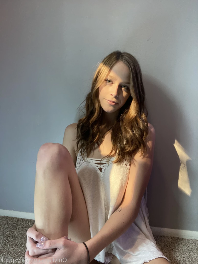 Lilly💜 [ lillyspunk ] Onlyfans leaked photo 14520077 on Hotleaks.tv