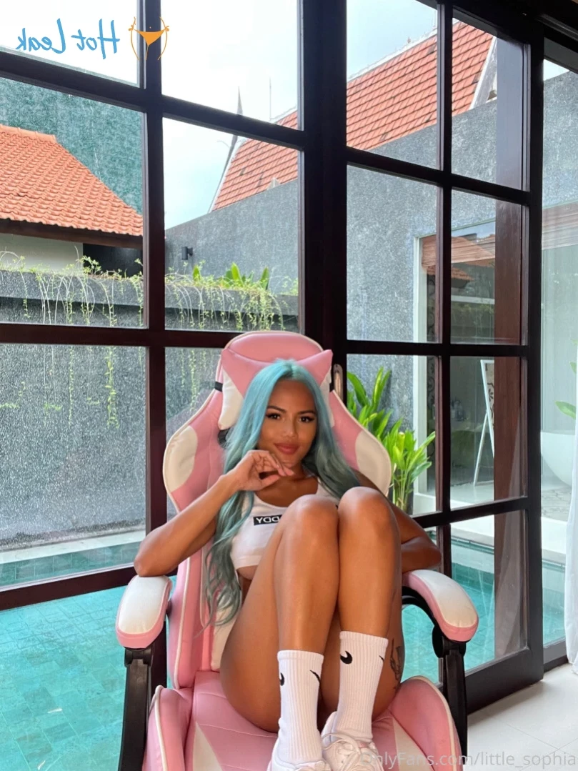 SophiaU. [ little_sophia ] Onlyfans leaked photo 13976554 on Hotleaks.tv