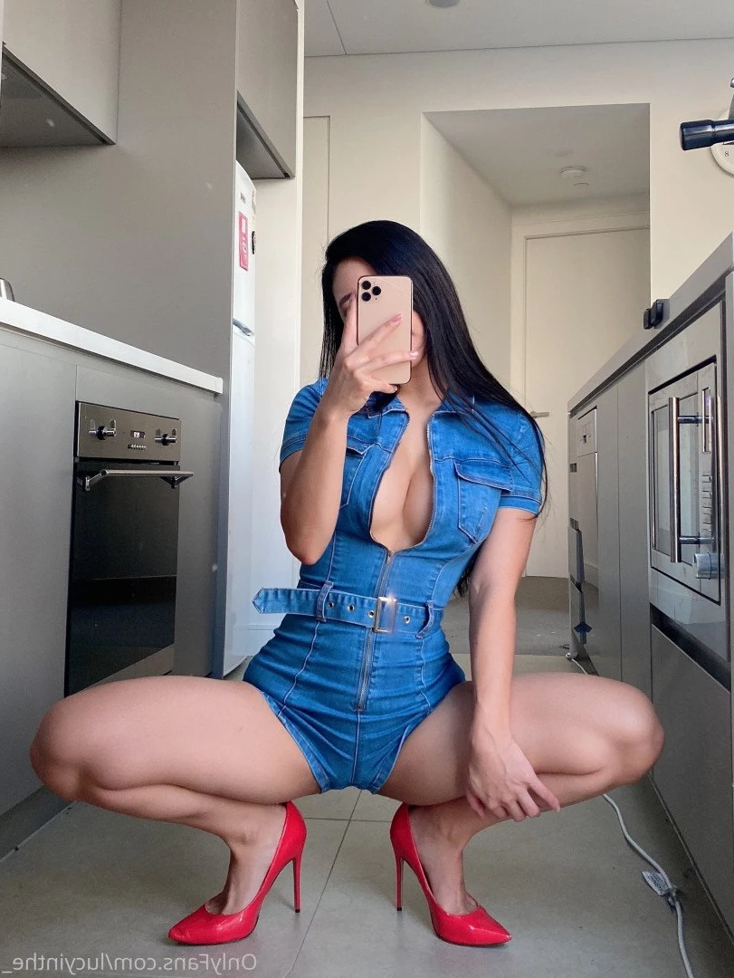 Lucy🌹 [ lucyinthe_ ] Onlyfans leaked photo 1696024 on Hotleaks.tv
