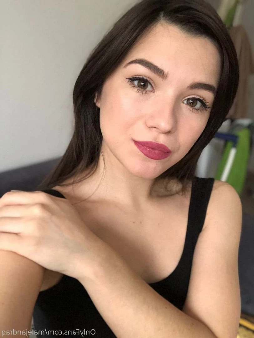 𝑴𝒂𝒓í𝒂 𝑨𝒍𝒆𝒋𝒂𝒏𝒅𝒓𝒂 𝑸 🌹 [ malejandraq ] Onlyfans leaked photo 1744361 on Hotleaks.tv