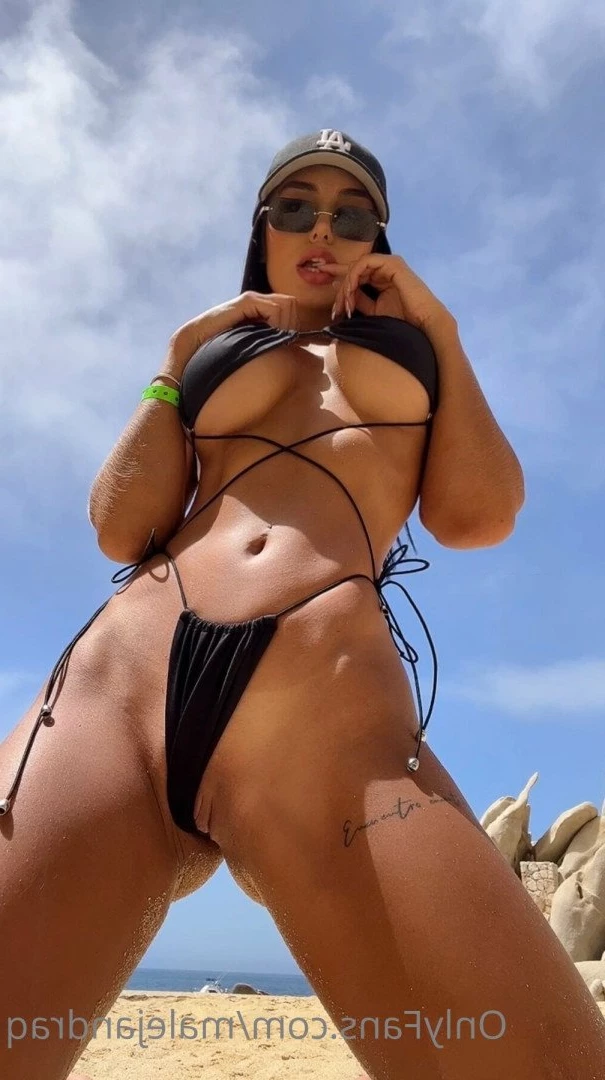 𝑴𝒂𝒓í𝒂 𝑨𝒍𝒆𝒋𝒂𝒏𝒅𝒓𝒂 𝑸 🌹 [ malejandraq ] Onlyfans leaked photo 4307447 on Hotleaks.tv