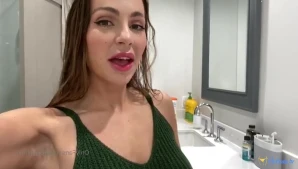 Abigail Mac [ abigailmac ] Onlyfans leaked video 14020427 on Hotleaks.tv