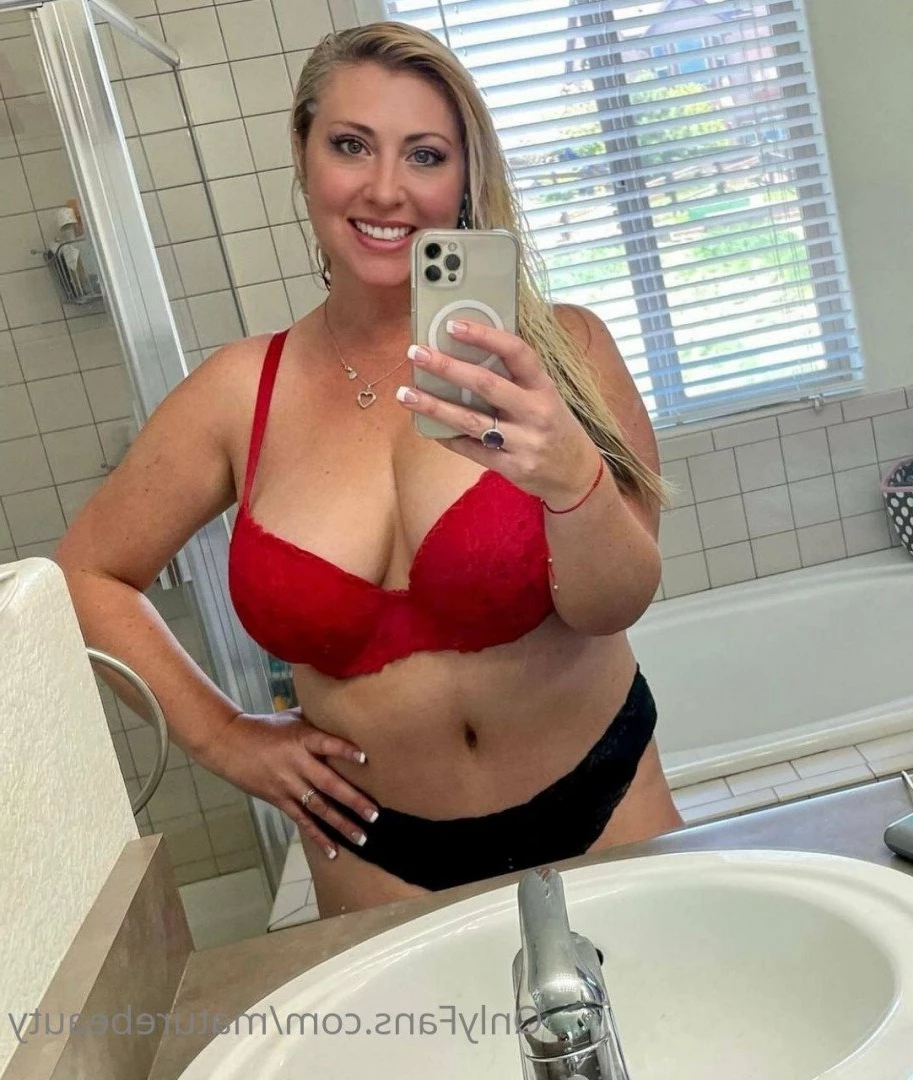 maturebeauty Onlyfans leaked photo 2418510 on Hotleaks.tv
