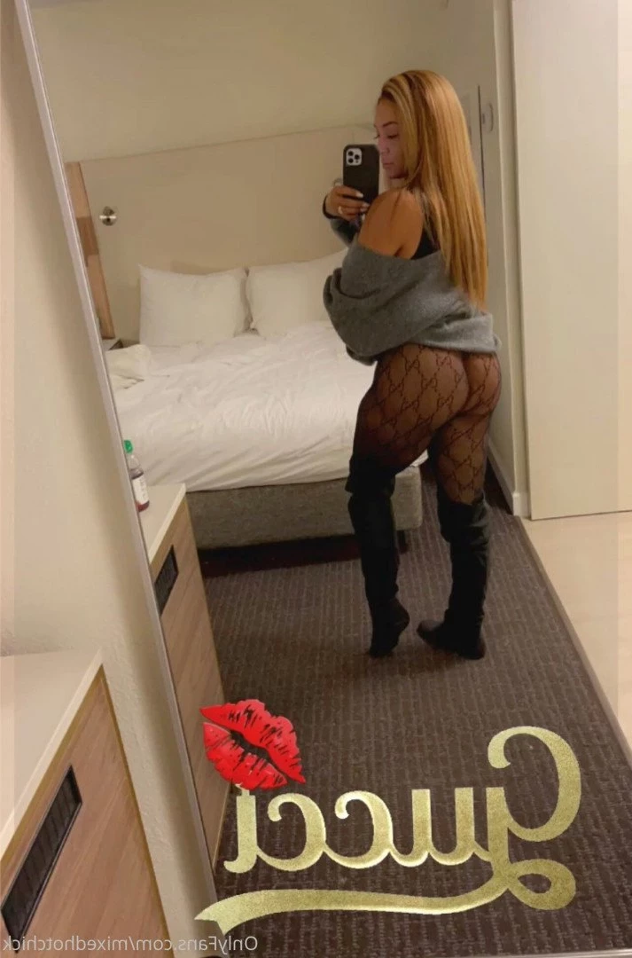 Mixedchik1 [ mixedhotchick ] Onlyfans leaked photo 1754656 on Hotleaks.tv