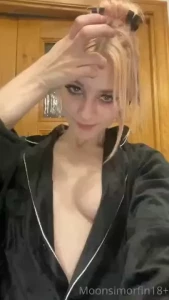 Moonsi [ moonsimorfin ] Onlyfans leaked video 18349475 on Hotleaks.tv