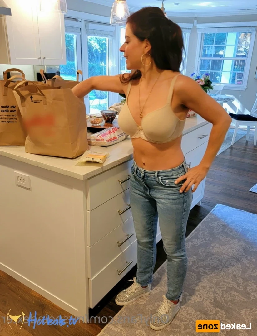 Mrs. Poindexter [ mrspoindexter ] Onlyfans leaked photo 16499085 on Hotleaks.tv