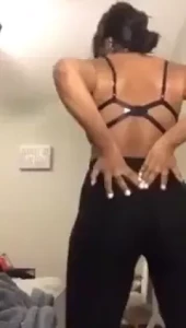 4729727