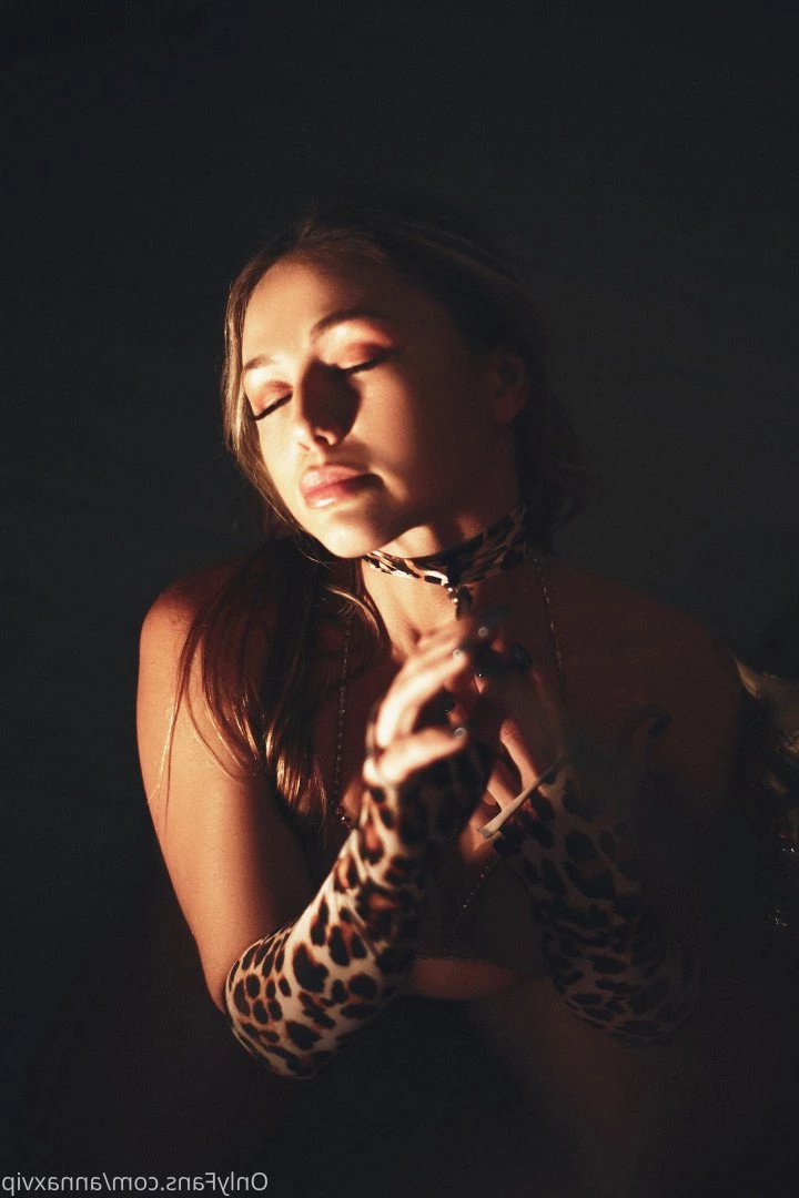Anna Matthews [ officialannamatthews ] Onlyfans leaked photo 1777619 on Hotleaks.tv