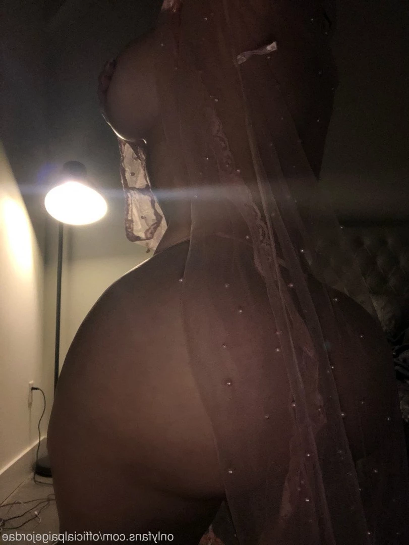 COLLEGE THOTTY 🤍👼🏻💦 [ paigetv ] Onlyfans leaked photo 1785440 on Hotleaks.tv