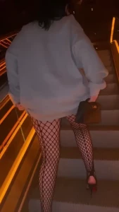 1925868