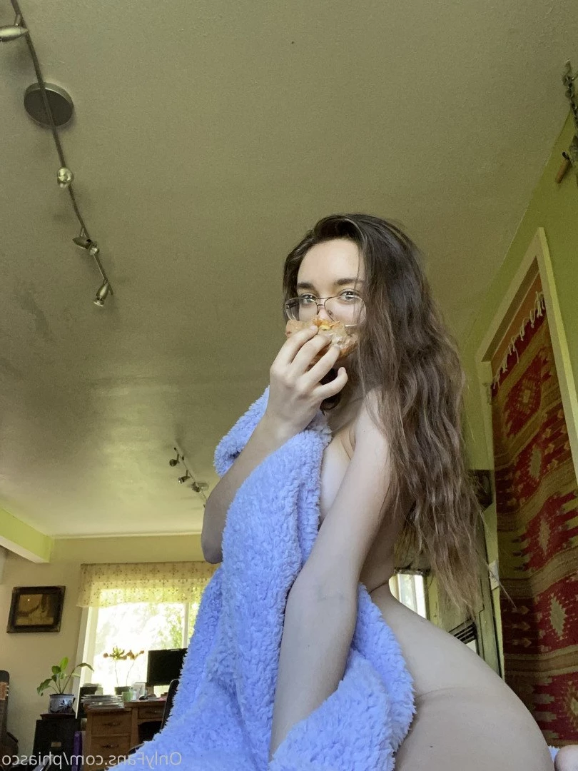 Phia [ phiasco ] Onlyfans leaked photo 1785766 on Hotleaks.tv