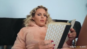 Phoenix Marie [ phoenixmarie ] Onlyfans leaked video 1926136 on Hotleaks.tv
