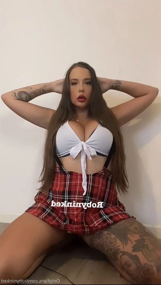 Robyninked Custom making queen 😈 [ robyninked ] Onlyfans leaked photo 1792359 on Hotleaks.tv