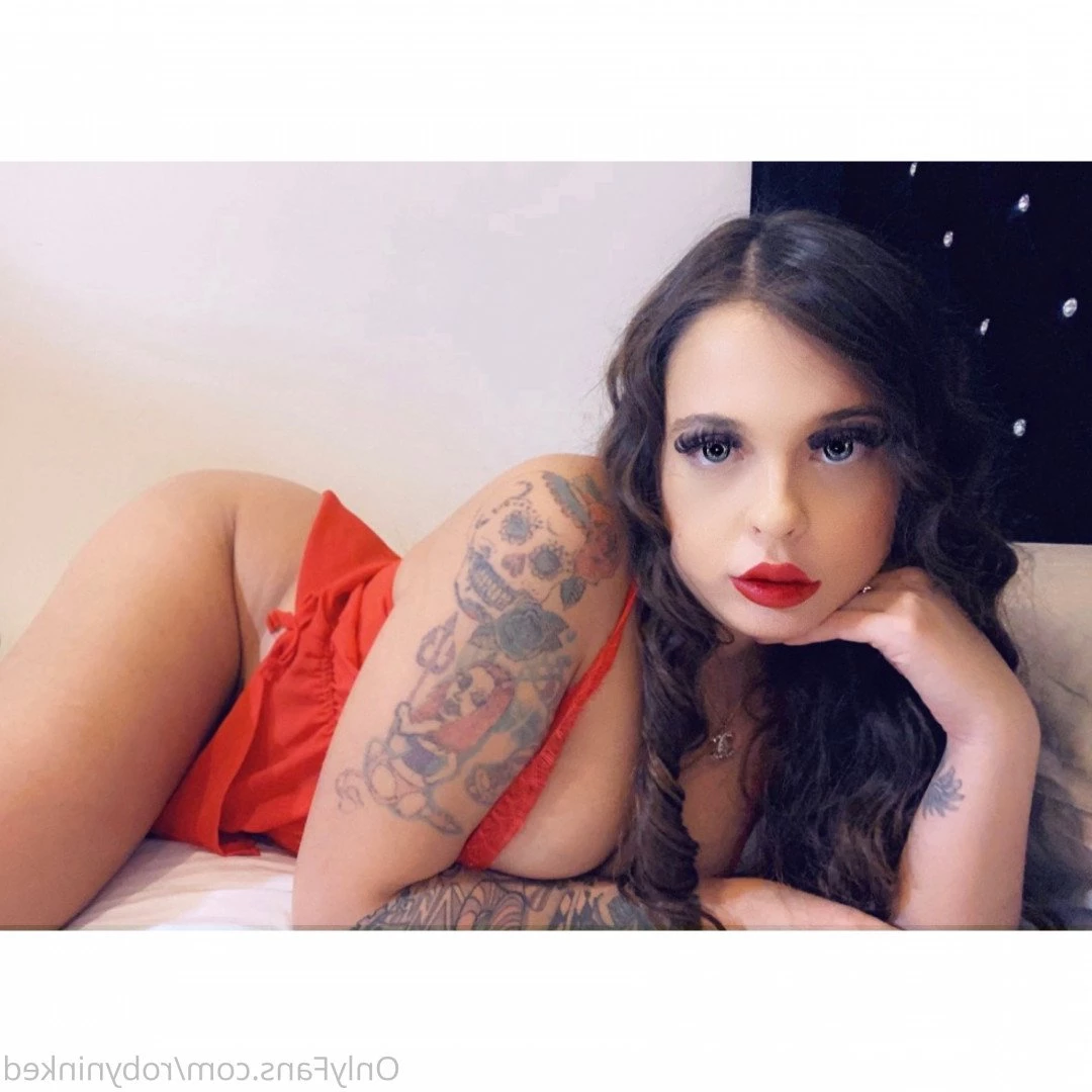 Robyninked Custom making queen 😈 [ robyninked ] Onlyfans leaked photo 1792549 on Hotleaks.tv