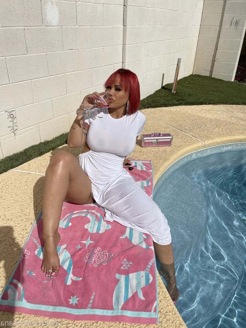 Red Rose [ rosanag ] Onlyfans leaked photo 2076145 on Hotleaks.tv