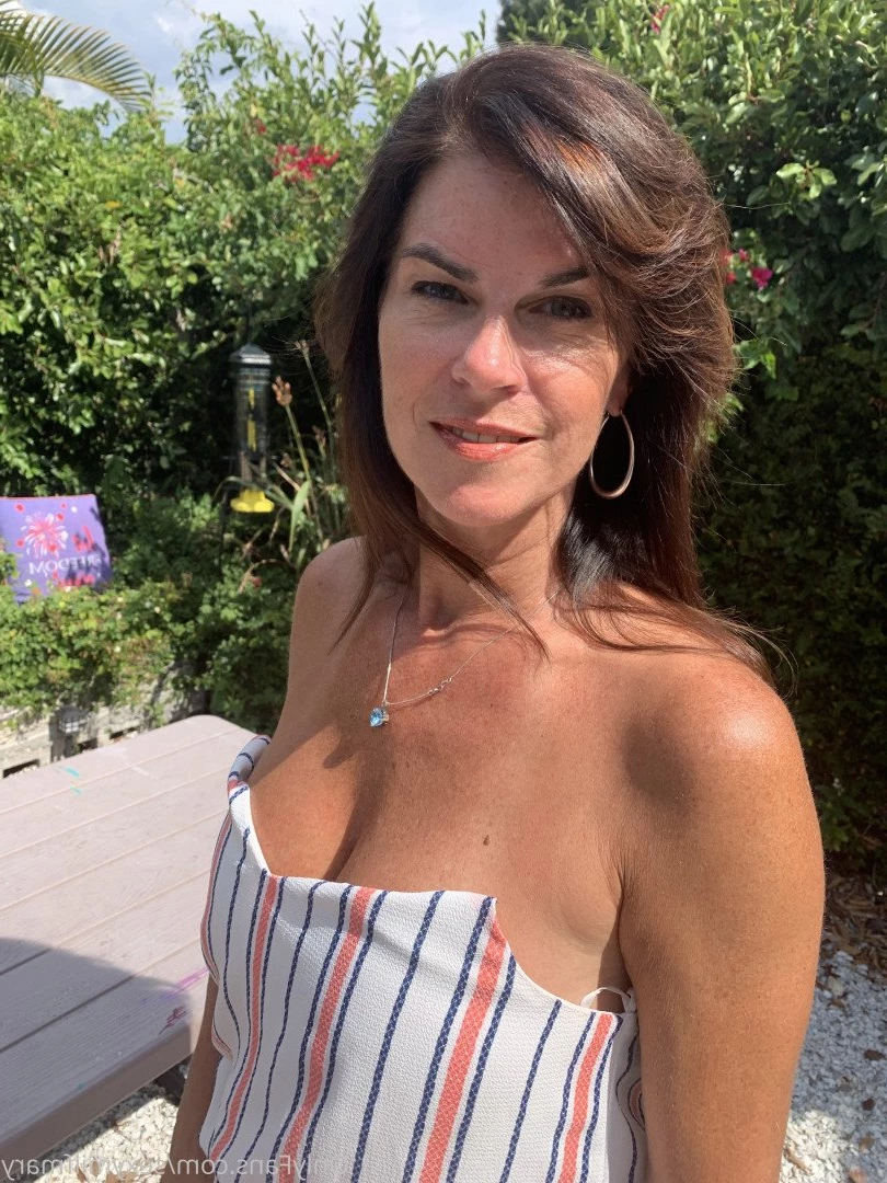 TheMaryBurke [ sexymilfmary ] Onlyfans leaked photo 1807934 on Hotleaks.tv