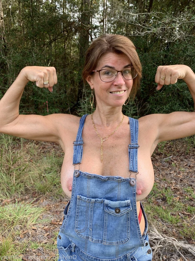 TheMaryBurke [ sexymilfmary ] Onlyfans leaked photo 1809307 on Hotleaks.tv