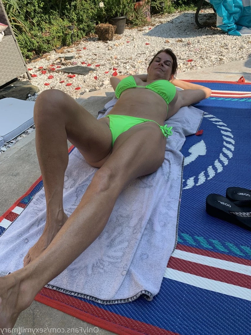 TheMaryBurke [ sexymilfmary ] Onlyfans leaked photo 1809814 on Hotleaks.tv