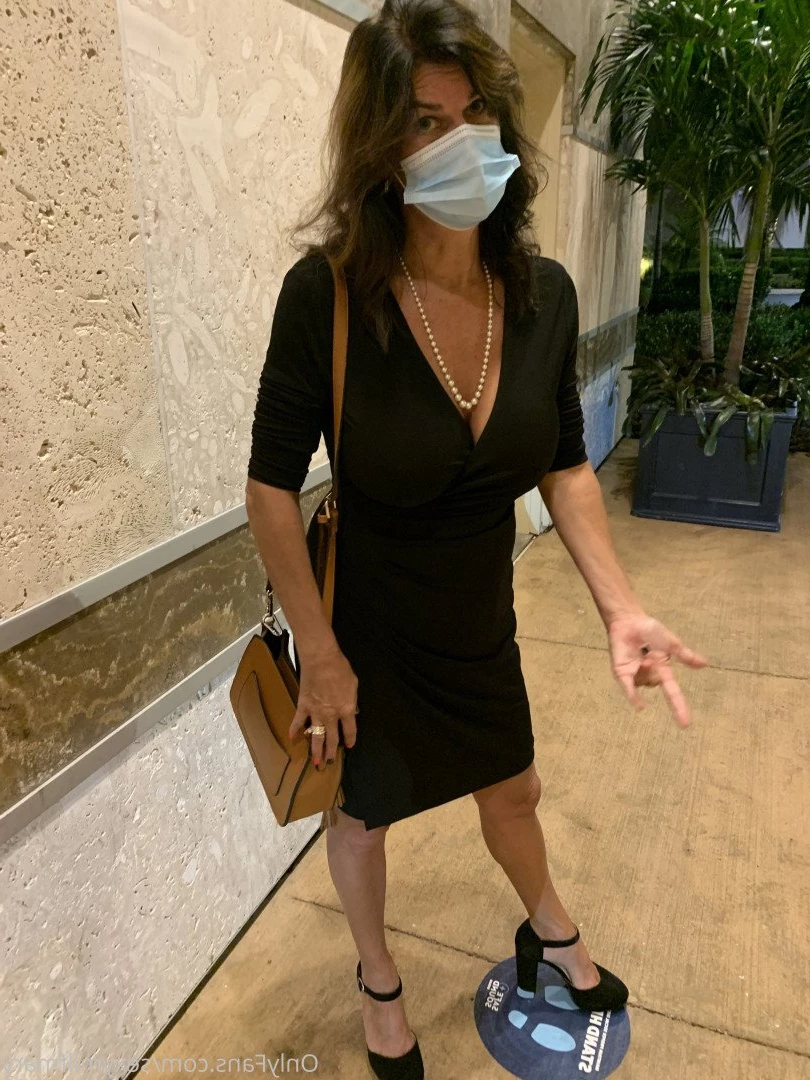 TheMaryBurke [ sexymilfmary ] Onlyfans leaked photo 1809917 on Hotleaks.tv
