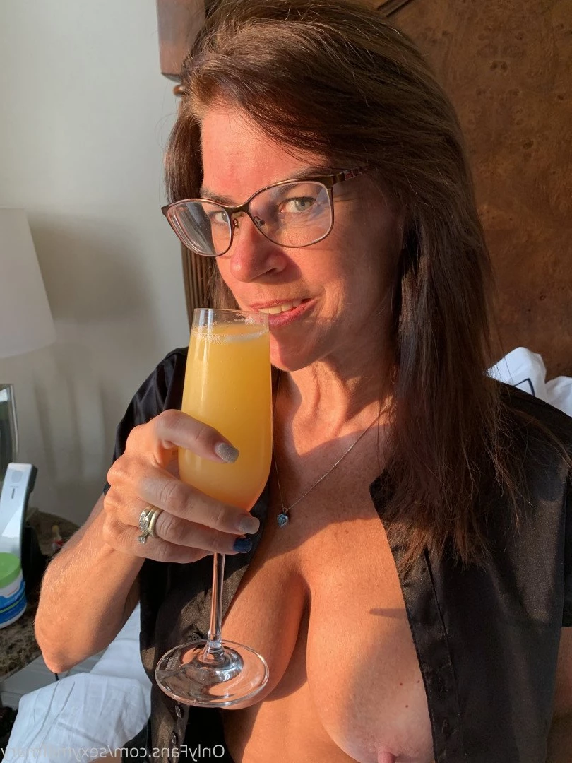 TheMaryBurke [ sexymilfmary ] Onlyfans leaked photo 1814432 on Hotleaks.tv