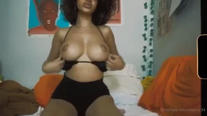 1930621