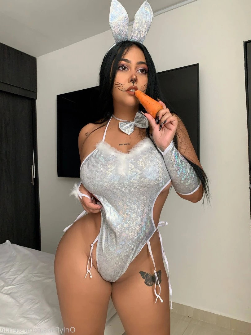 Stefaniepaolao 😈 [ stefiog ] Onlyfans leaked photo 1821408 on Hotleaks.tv
