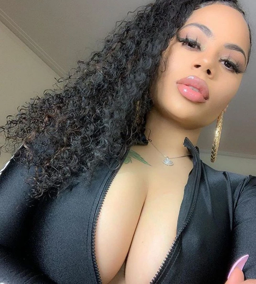 strellakat Onlyfans leaked photo 1823406 on Hotleaks.tv