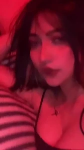 1931642