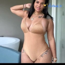 VIDEO CALLS AVAILABLE 😍BIGGEST FAT PUSSY