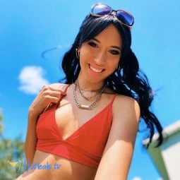 danielleadamss
