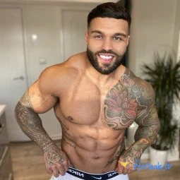 handsometroyxxlfree