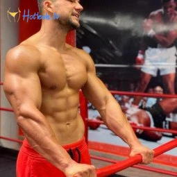 Hot Fighter Raul