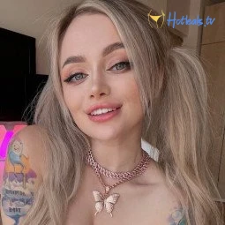 leah_chan1