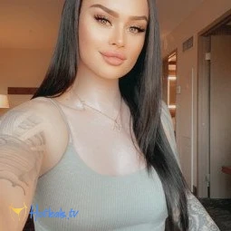 Nicole Ashley
