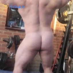 strongdickie