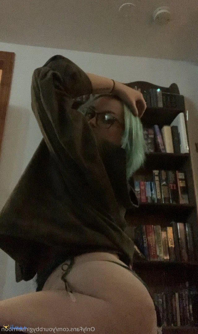 yourbbygirlselmoon