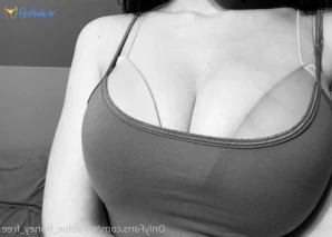 mirablue_honey_free