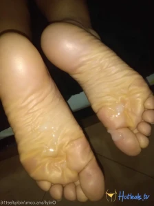 vickyfeet16