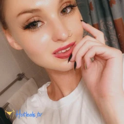 Kayleigh Anne Free Page