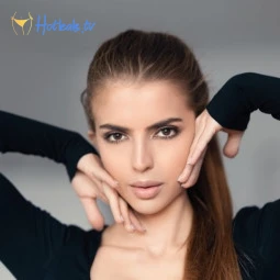 emelie_crystal_free